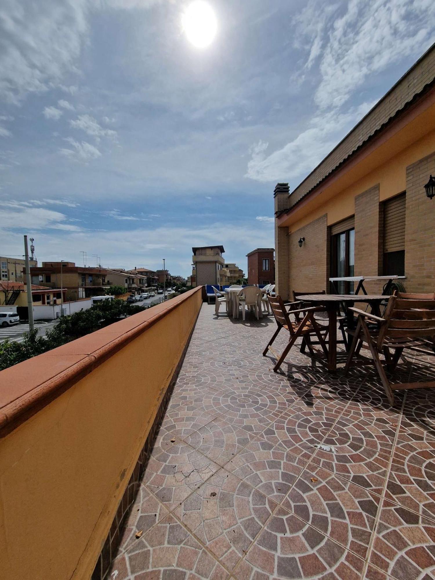 Vista Mare House Lägenhet Fiumicino Exteriör bild